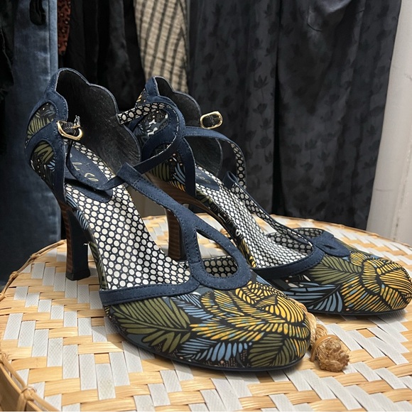 Ruby Shoo T-Strap Heels in Navy - Picture 1 of 4